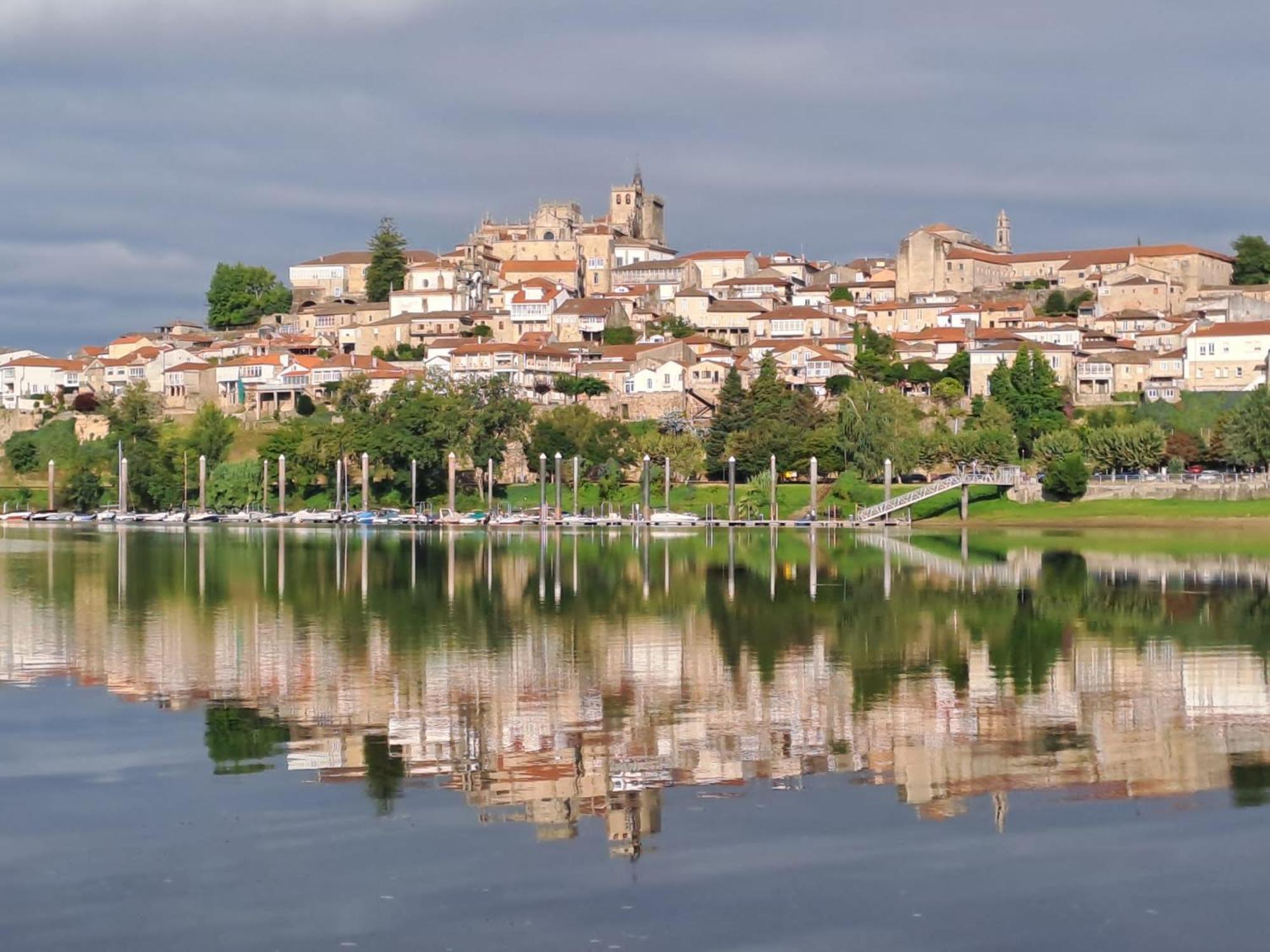 Casita A Estrenar En Finca Con Rio Proxima A Tui, Gondomar Y Portugal. Esterno foto
