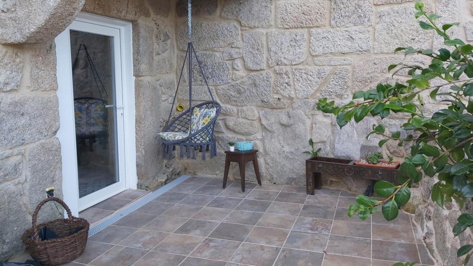 Casita A Estrenar En Finca Con Rio Proxima A Tui, Gondomar Y Portugal. Esterno foto