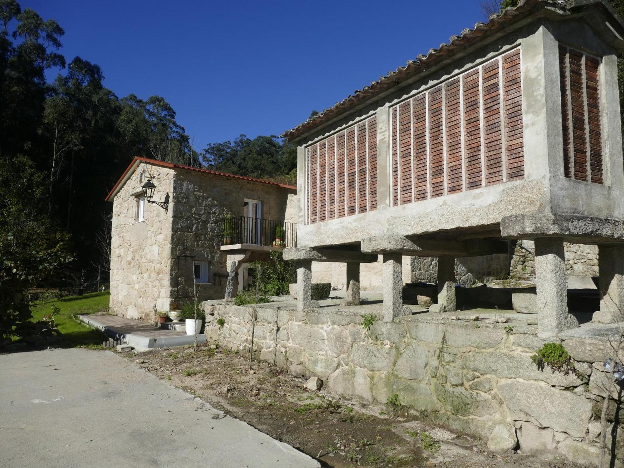 Casita A Estrenar En Finca Con Rio Proxima A Tui, Gondomar Y Portugal. Esterno foto