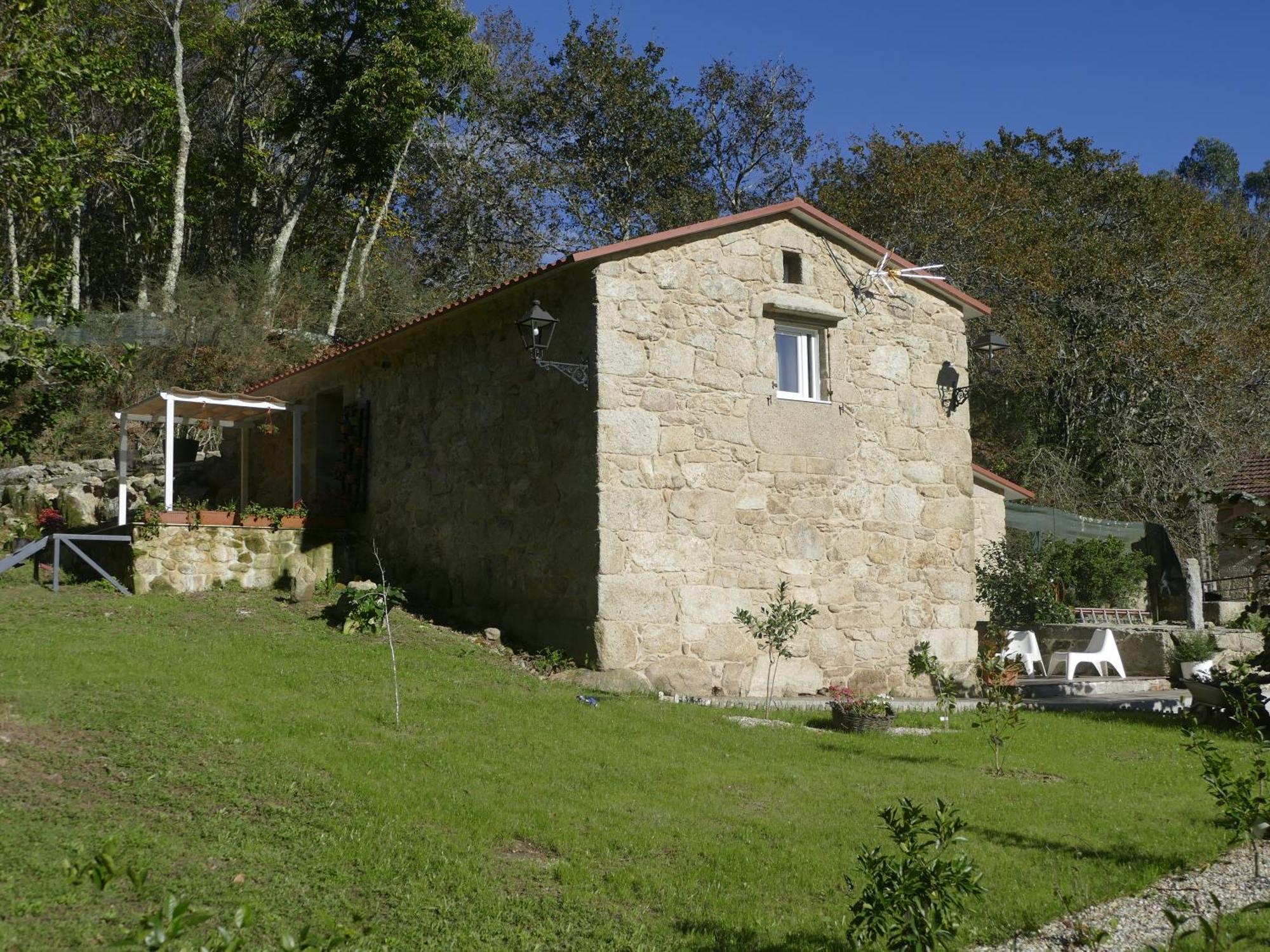Casita A Estrenar En Finca Con Rio Proxima A Tui, Gondomar Y Portugal. Esterno foto